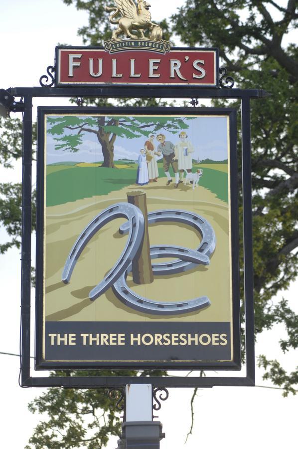 The Three Horseshoes Alton (Hampshire) Exterior photo
